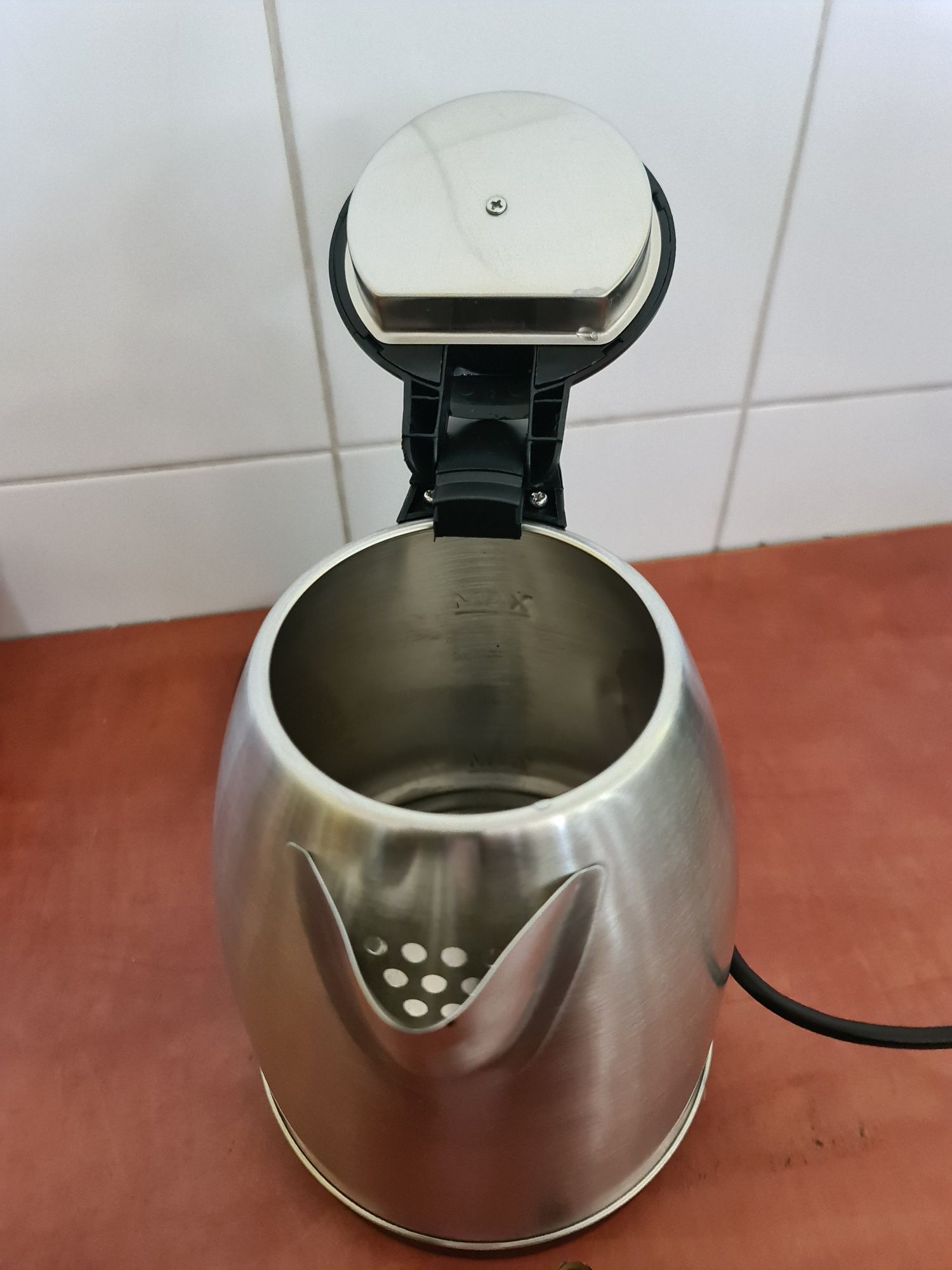Czajnik elektryczny 1,7 L Skive