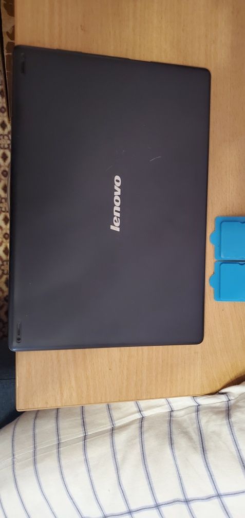 Продам планшет lenovo s6000L