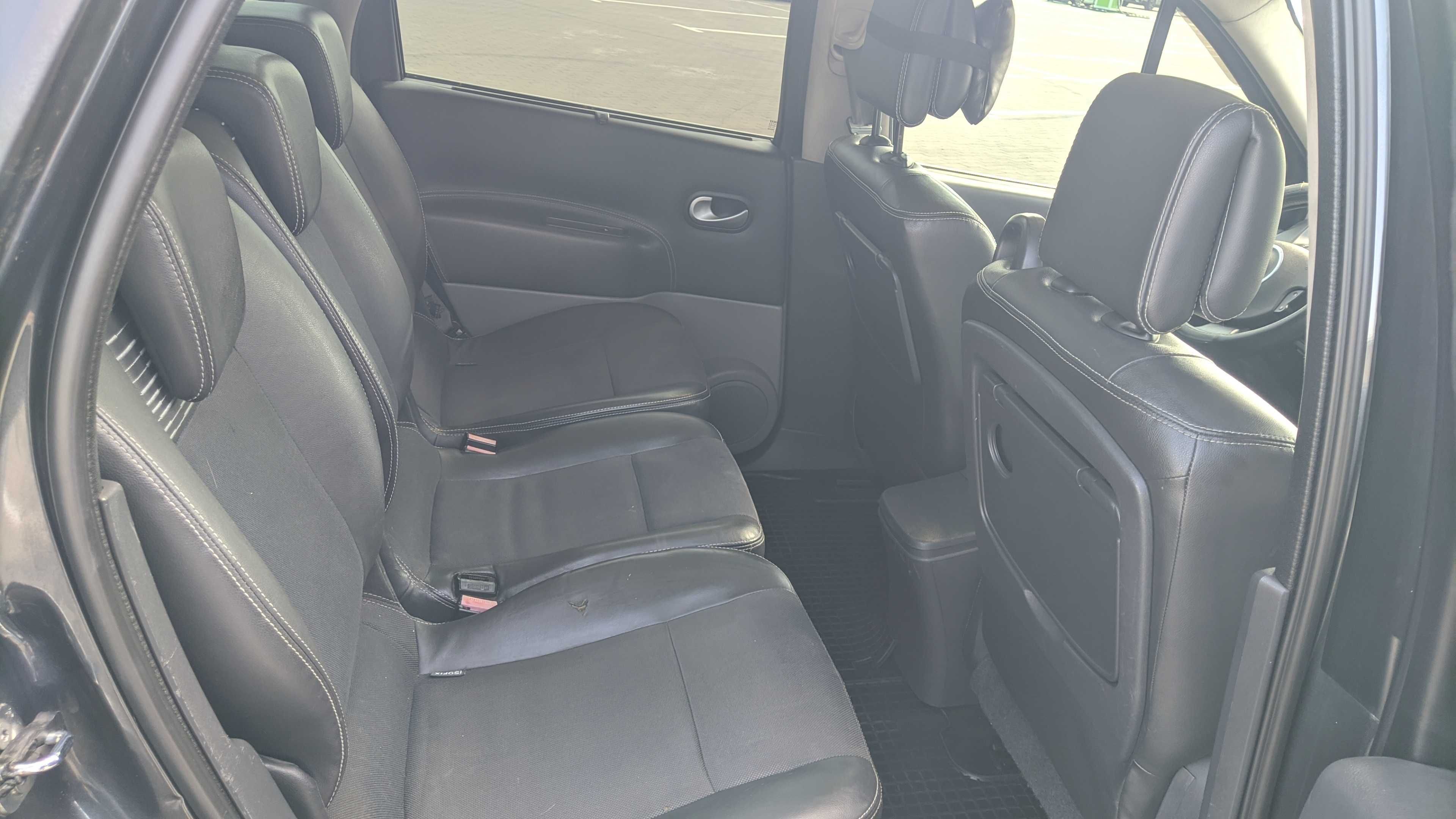 Renault Scenic II (Рестайлінг) 2008 р.в. Газ/Бензин (ГБО вписано в ТП)