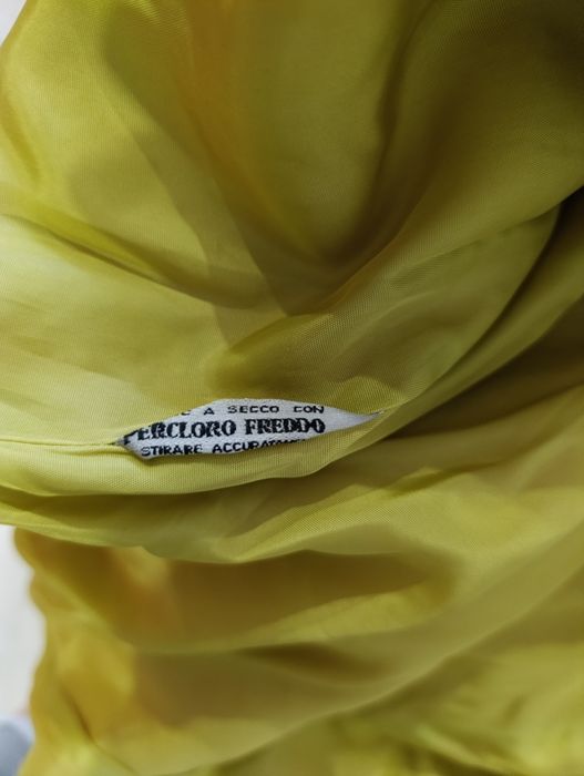Елегантне вінтажне жовте пальто з Італії!!!