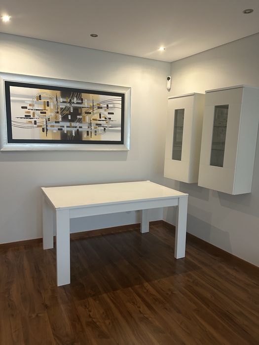 Móveis e sofá de sala