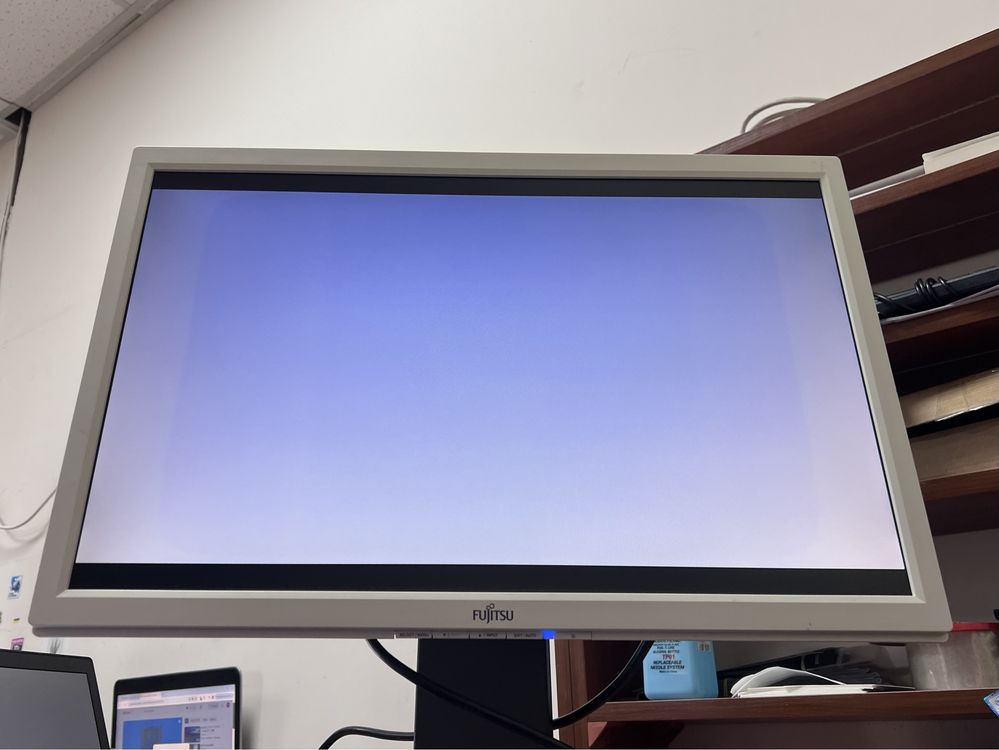 УЦІНКА!/Монітор Fujitsu B22W-5/22" (1680x1050)/LED/TN/16:10/60Гц