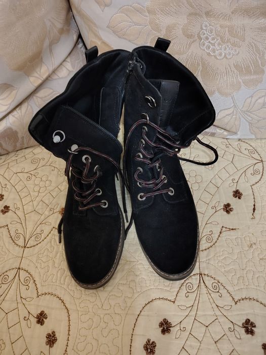 Женская обувь  кожаная