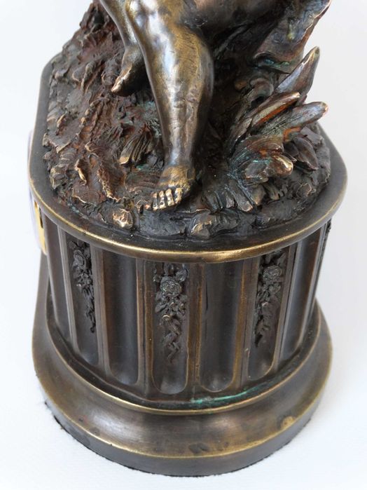 32 см/Камінний годинник з фігурною композицією" Хлопчик із собакою"