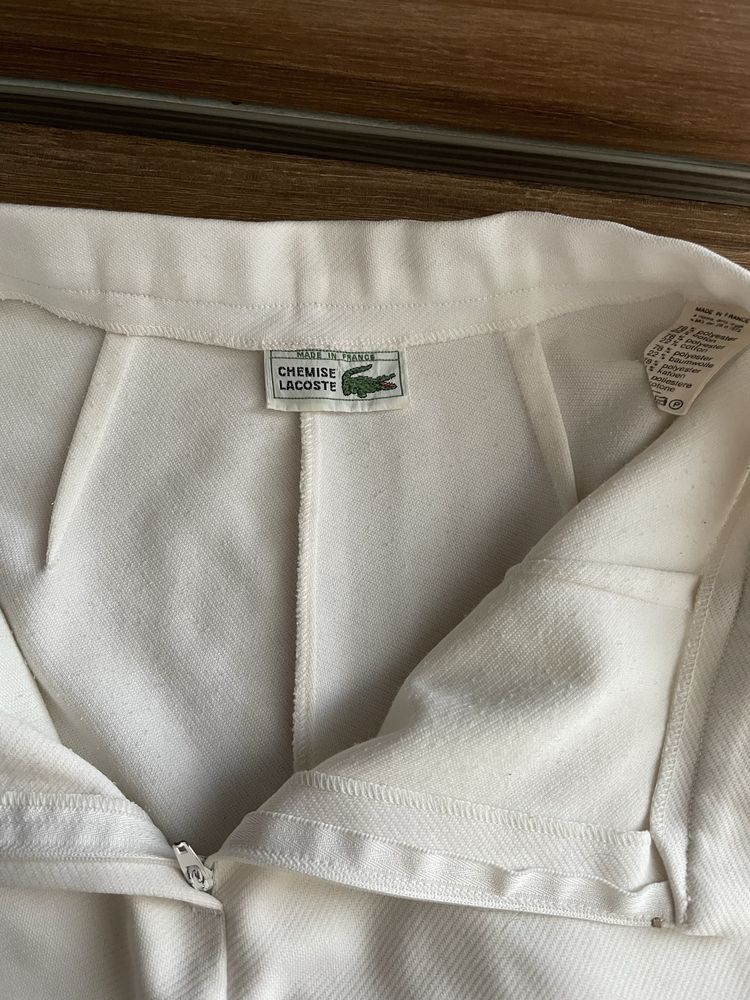 Білі шорти Lacoste