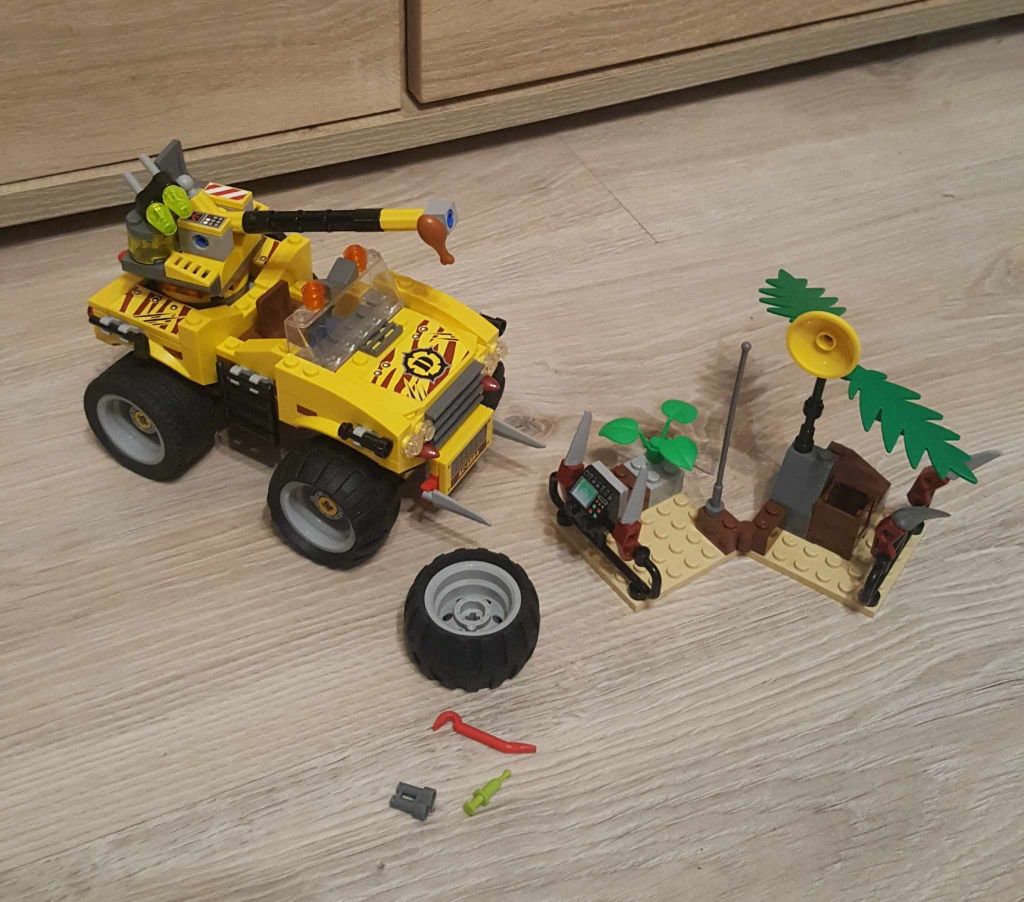 Lego zestaw 5884 Dino
