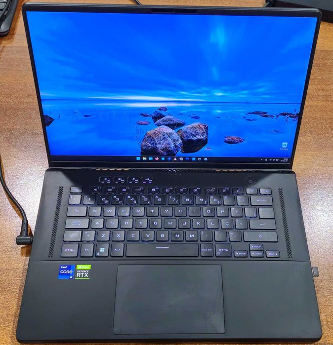 ASUS ROG Zephyrus M16 (2022) – i9 12900H / 32GB RAM - RTX 3070 TI