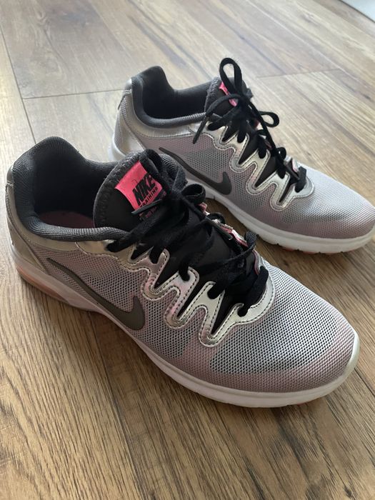 Buty nike air max 36.5