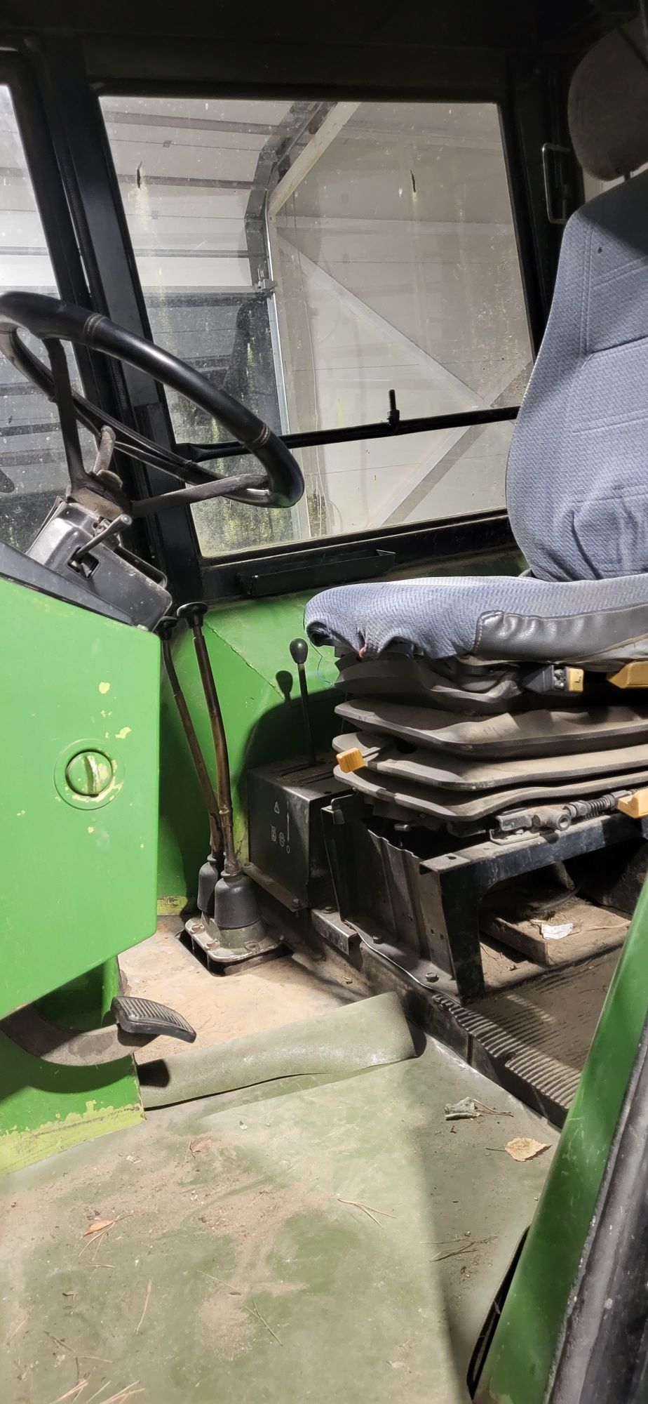 Ciagnik forschirtt 323a