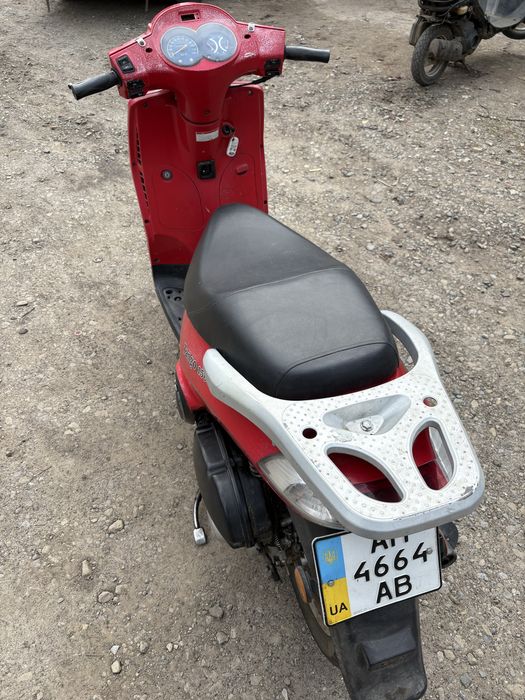 Скутер 150 кубов на ходу водянка