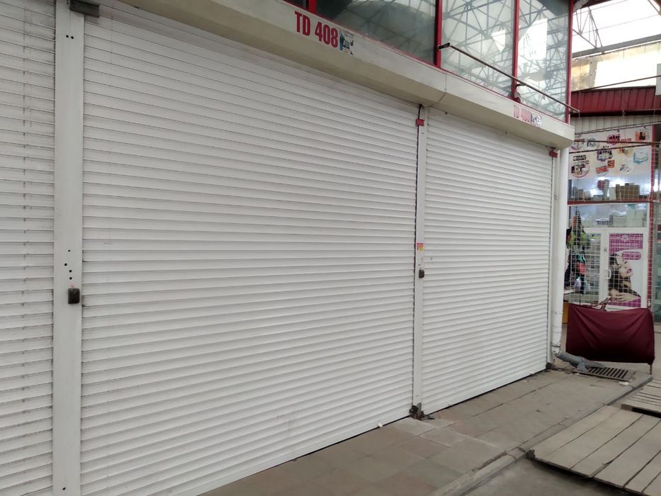 Ролета 3150 * 2900 . Большой выбор б/у ролет разных размеров.