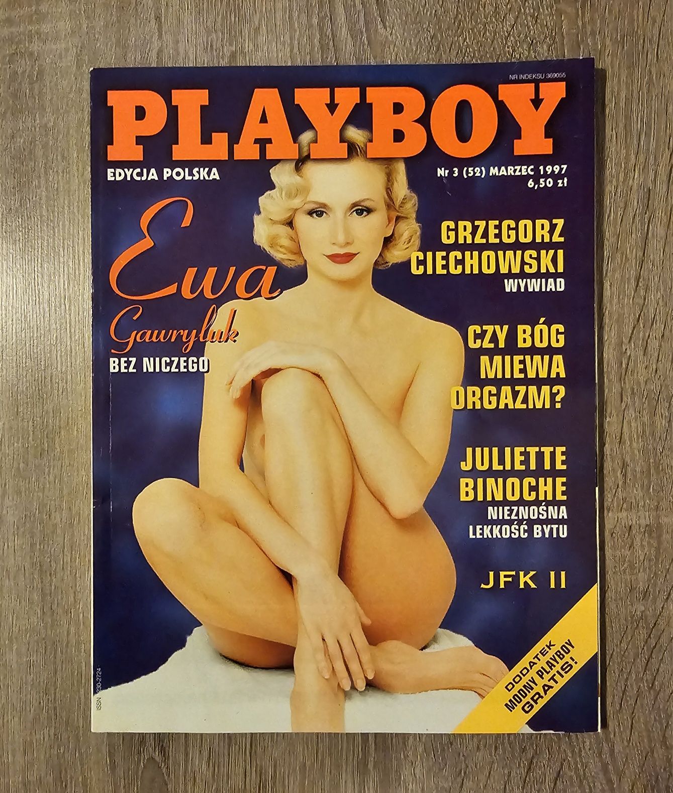 Playboy 1997 - EWA GAWRYLUK, Jami Ferrell, Grzegorz Ciechowski