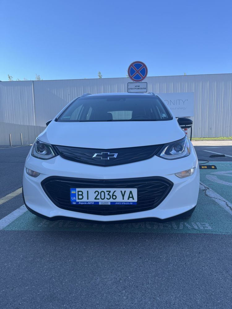 Chevrolet Bolt Premier 2021 р.в  цілий без ДТП!