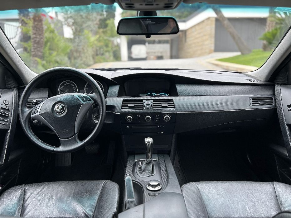 Bmw 525 E60 Nacional Kit M 220cv

Revisões na BMW até aos 260mil km (l