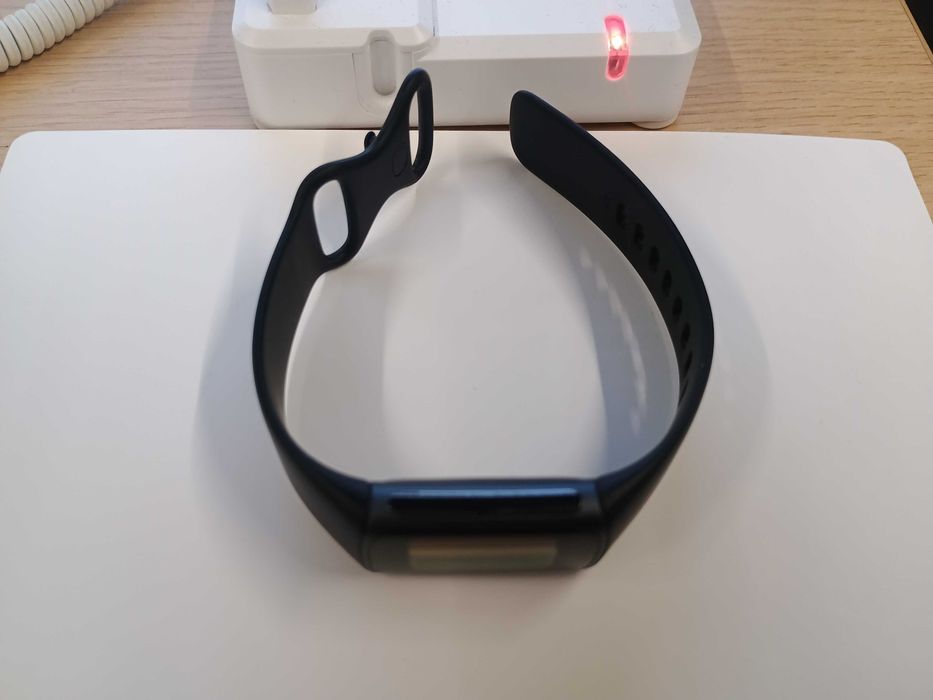 Opaska sportowa Fitbit Charge 5 - 2 lata gwarancji