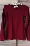 Longsleeve w prążek burgudowy, Bombshe