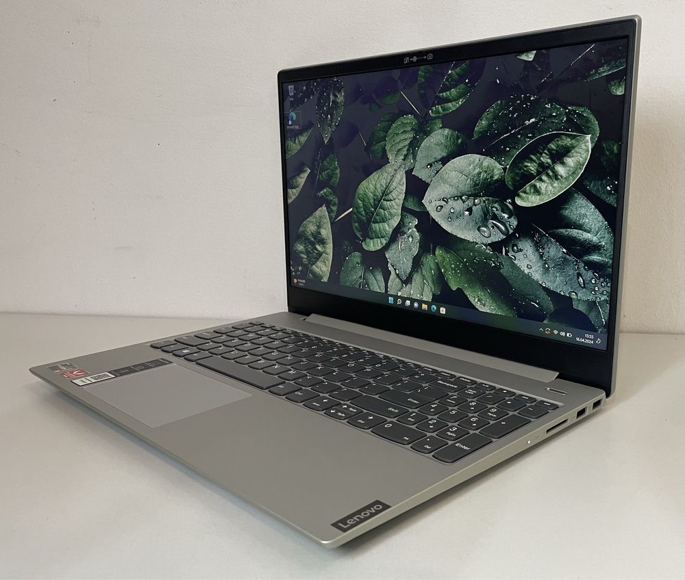 Lenovo IdeaPad S340 Amd Ryzen 5 8/256GB Win11