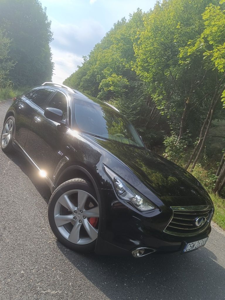 Infiniti QX70 S51 3, 0 Diesel Salon Polska