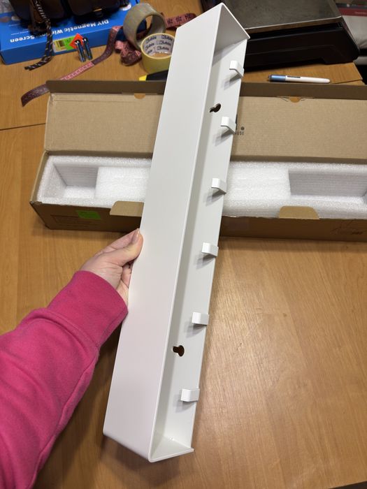 Вішалка для одягу