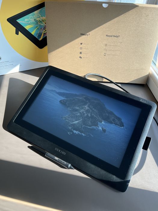 Монітор-планшет Wacom Cintiq 16 FHD