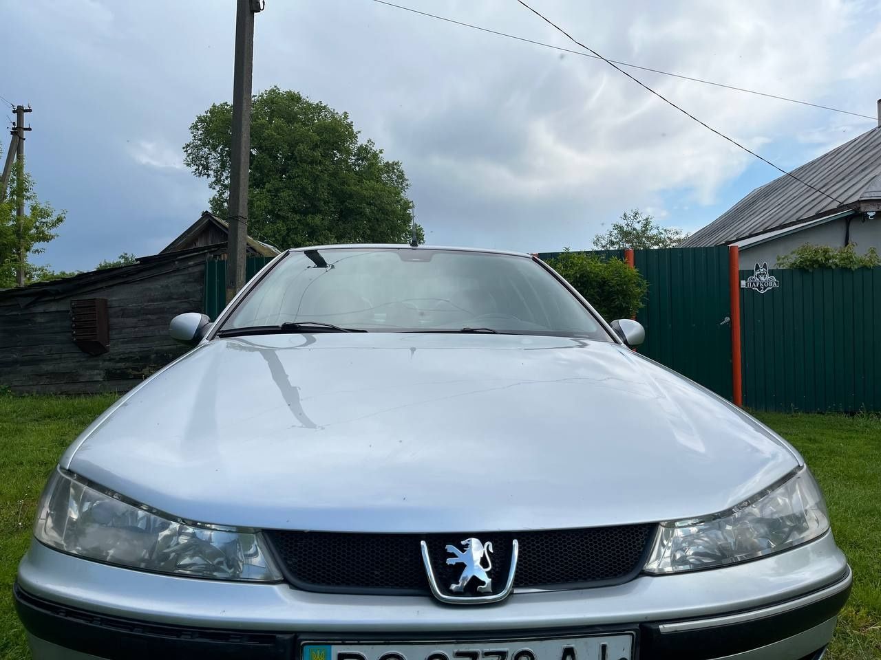 Продам авто Peugeot 406  1.8 автомат