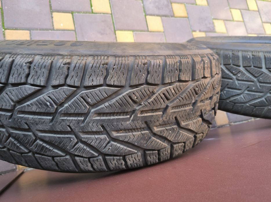 Комплект резины автомобильной Kormaran 225/60 r17 зимняя резина протек