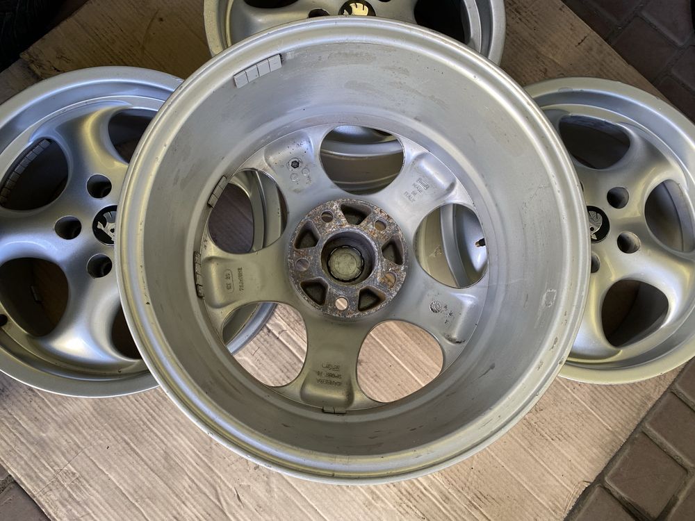 Диски R16 5-112 7.5J ET35 SKODA/VW/SEAT/MERCEDES