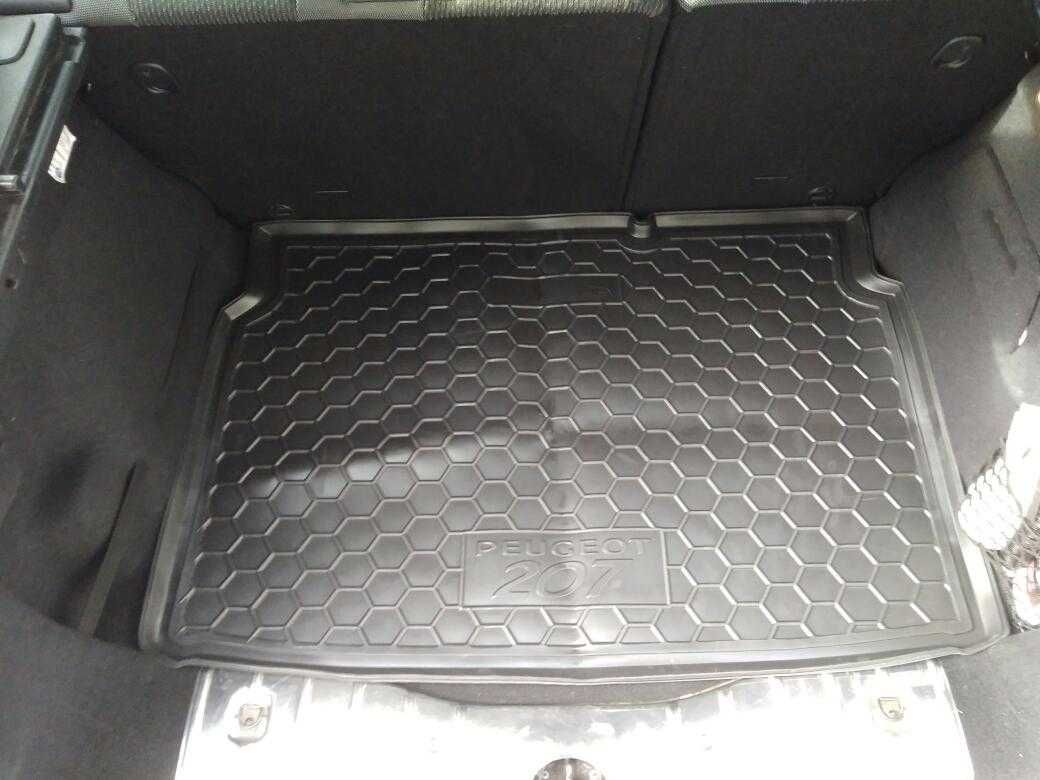 Коврик в багажник резиновый для Peugeot 207 307 308 3008 508 2008