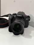 Camera Canon 4000D