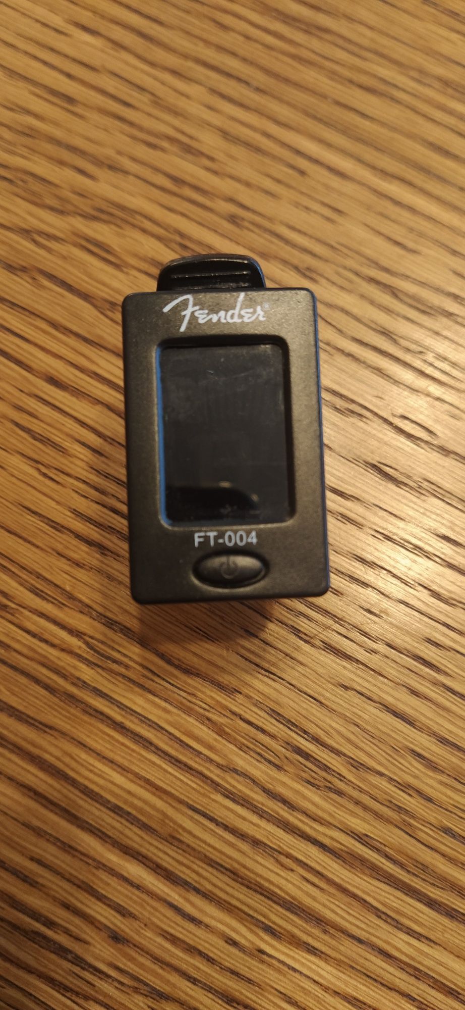 Stroik/tuner do Fender