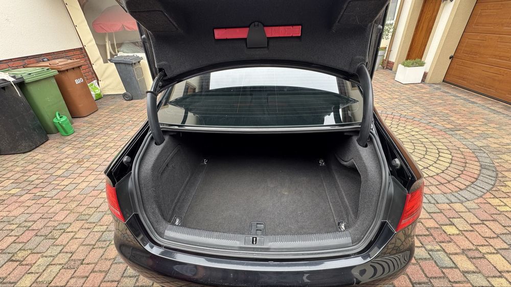 Sprzedam Audi  A4 b8 S-line
