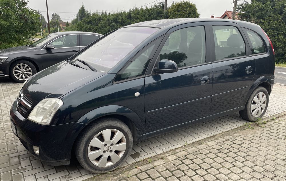 Opel Meriva A 1,6b 100km lpg hak
