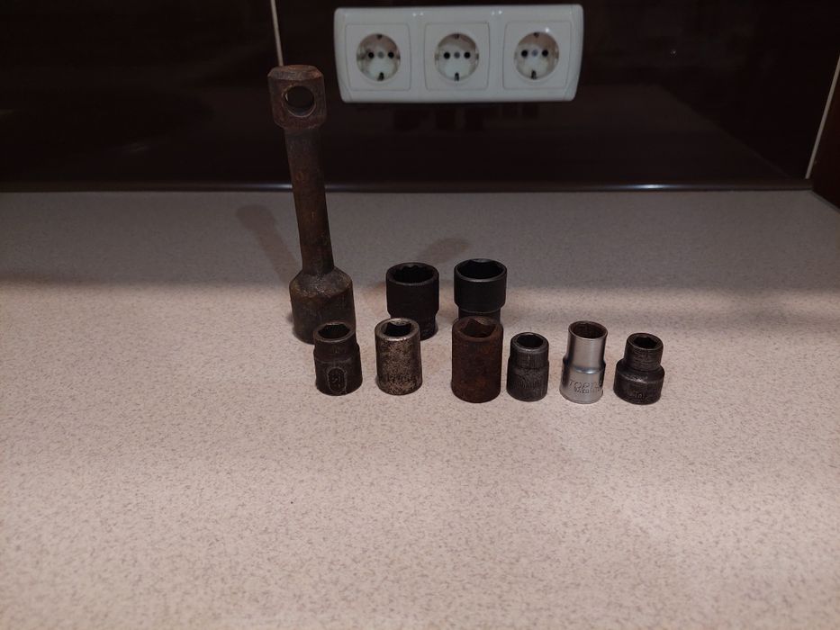 Торцевые головки  1/2 от 8 до 32.