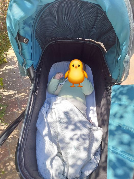 Зручна, універсальна дитяча коляска , візок люлька та прогулянковий бл