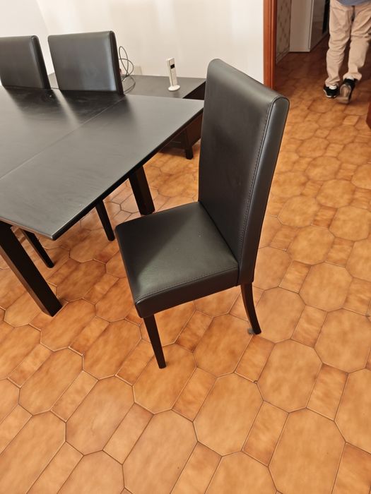 Mesa sala jantar e cadeiras