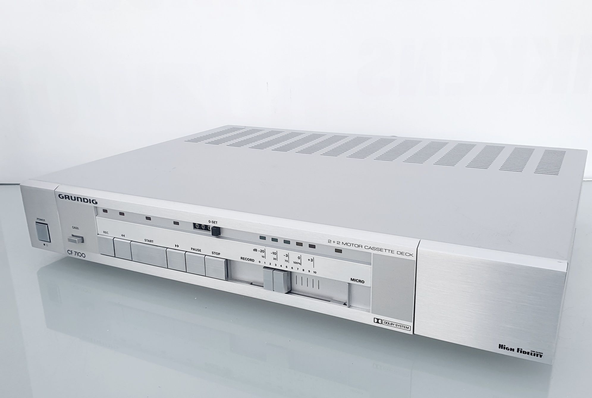 Magnetofon szuflada Grundig cf-7100 z 1983r