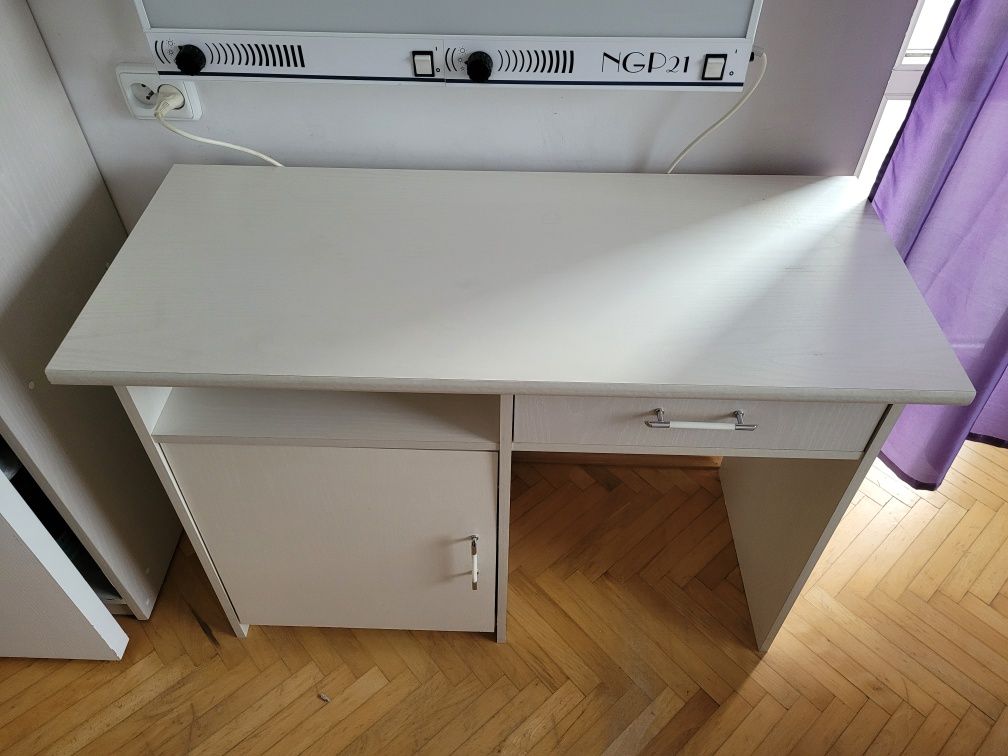 Toaletka,  szafka, biurko, kolor perłowy