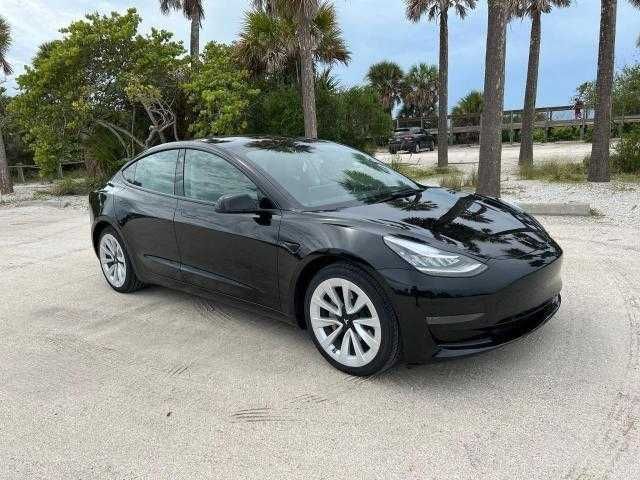 Tesla Model 3 Тесла модел 3  разборка шрот запчасти.