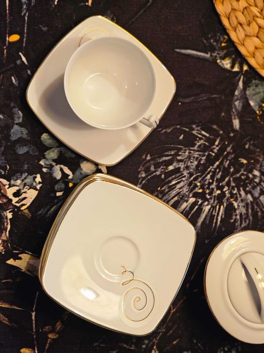 Zastawa na 12 osób, Ćmielów