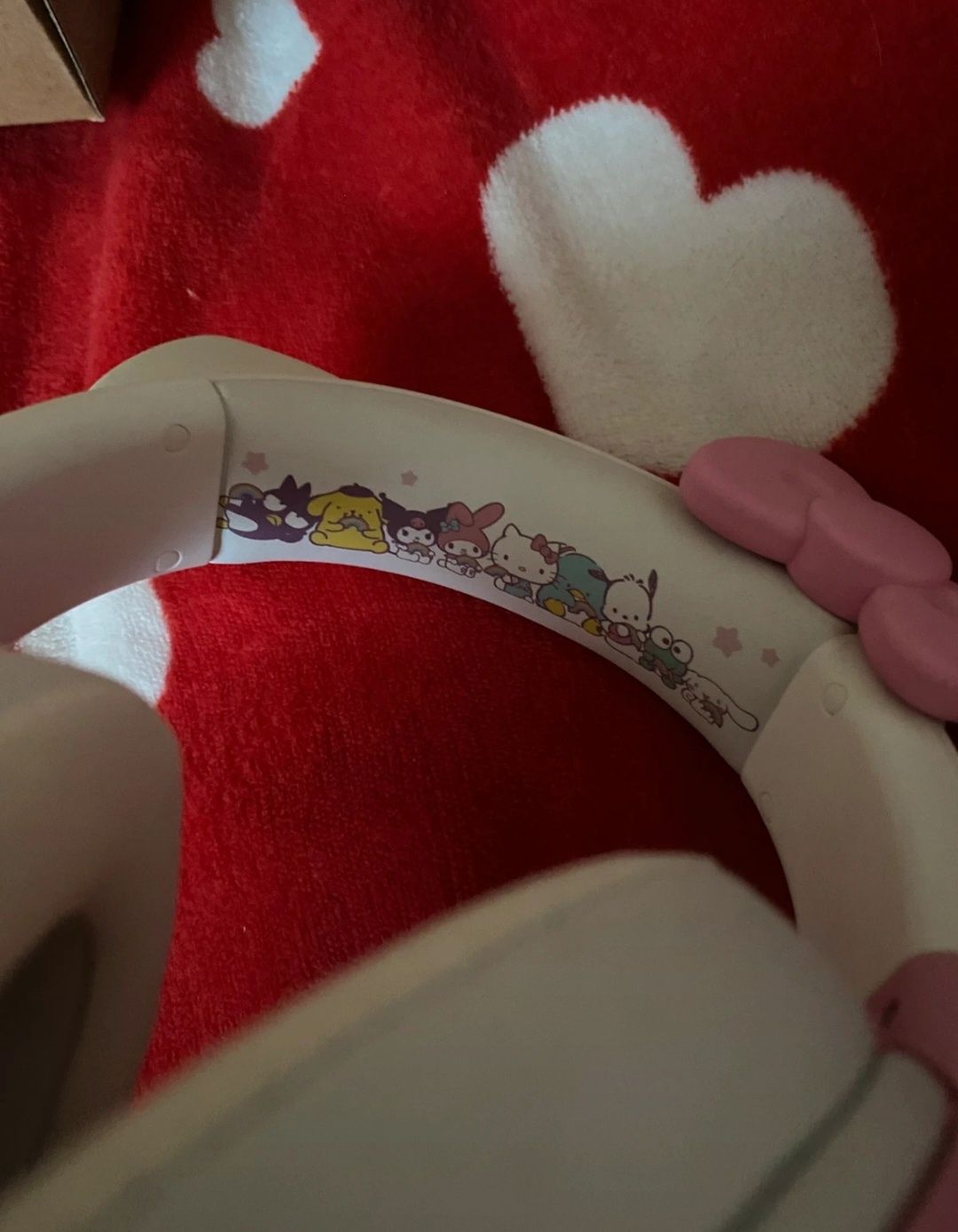 Słuchawki bezprzewodowe  Bluetooth Razer Kraken BT Hello Kitty różowe