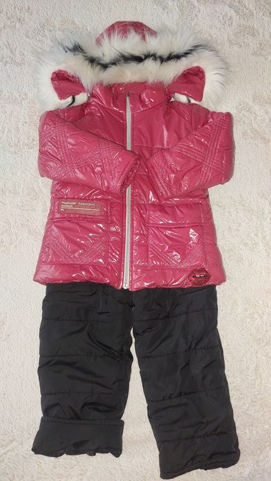 Продам зимовий комбінизон на дівчинку