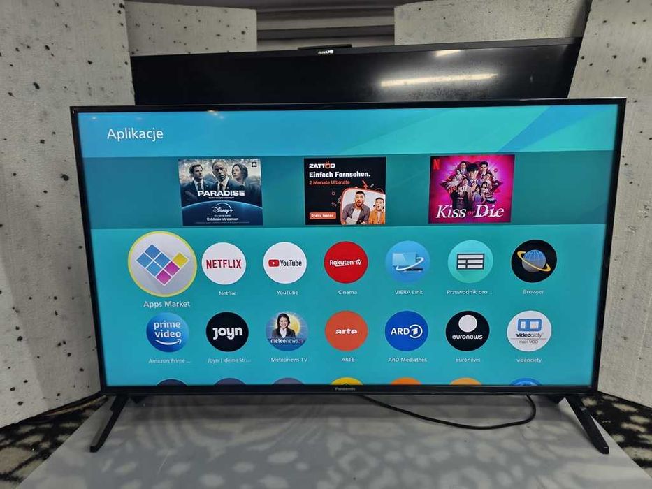 Tv Led Panasonic 40  cali  smart wi-fi  dvbt2 hevc