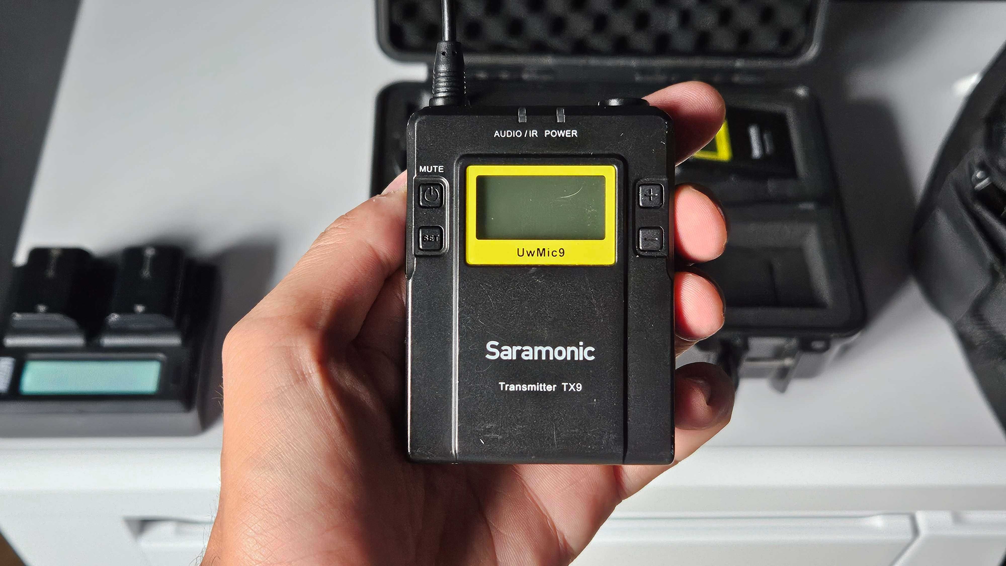 Saramonic UWMic9 - zestaw mikroportów + case (2x T, 1x R)