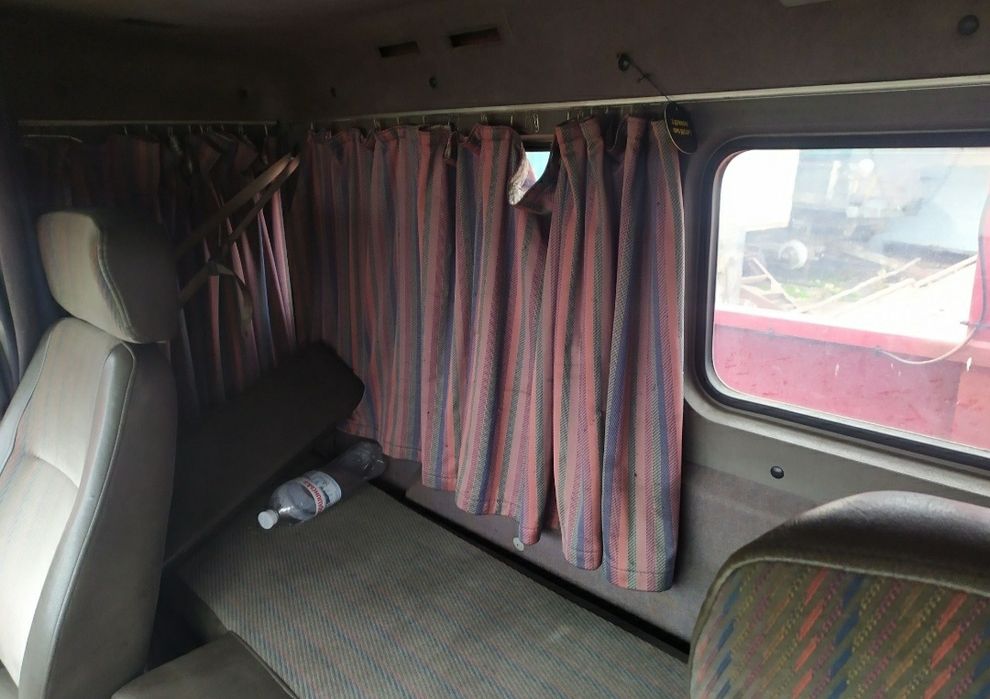 Эвакуатор автовоз Volvo FL611 Вольво, 1997 год выпуска