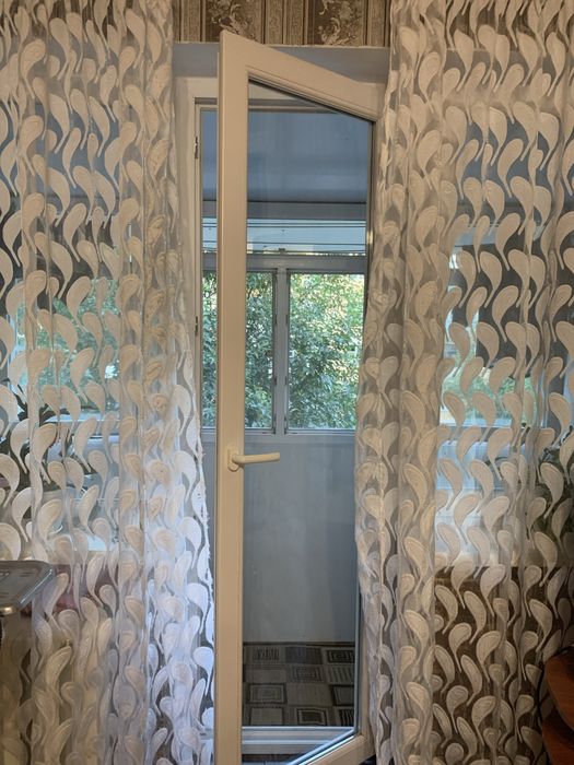 44кв-л Перша лінія! 3кім.кв. Вся з Ремонтом на 2 поверсі! 16 лікарня