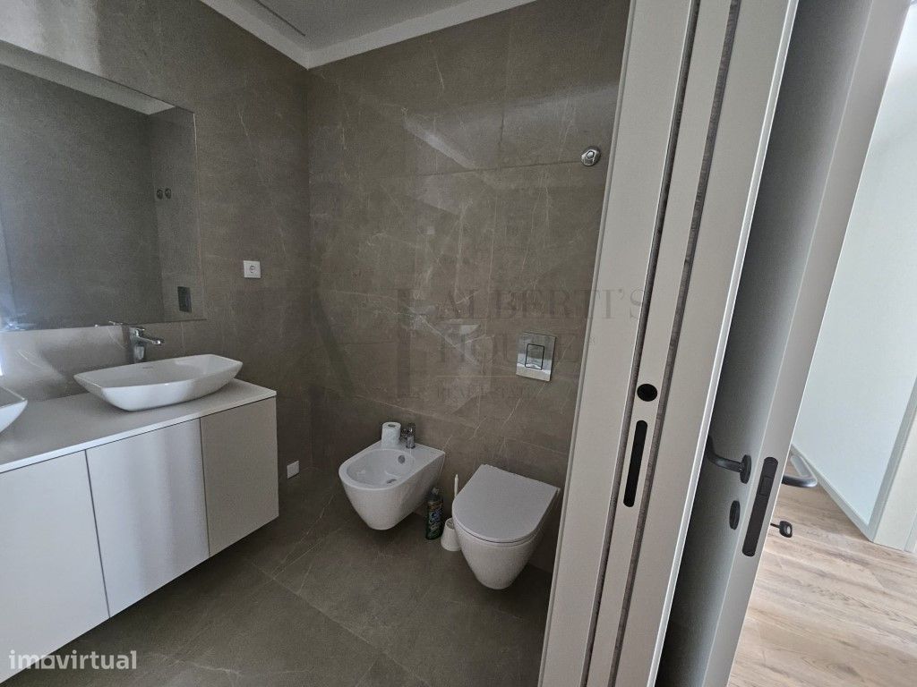 **Apartamento T3 em Espinho - Condomínio fechado **Espinho Ocean**