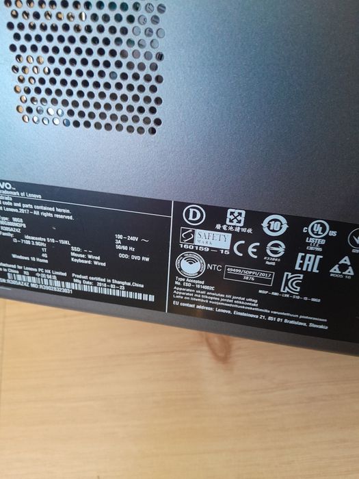 Komputer Lenovo.