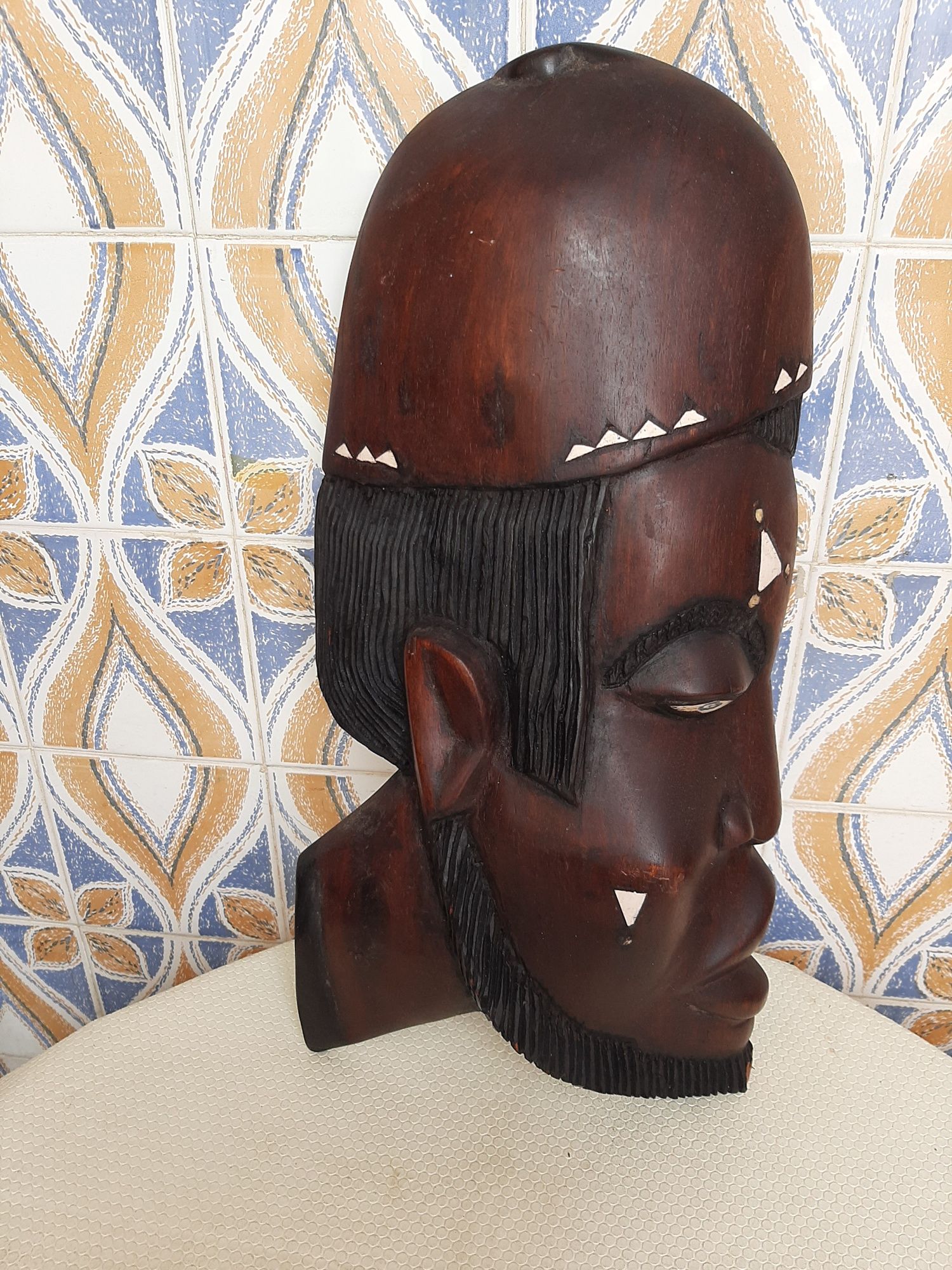 Mascaras de arte africana  em bom estado