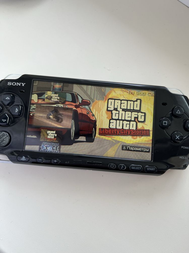PSP 3000 + 32гб флешка
