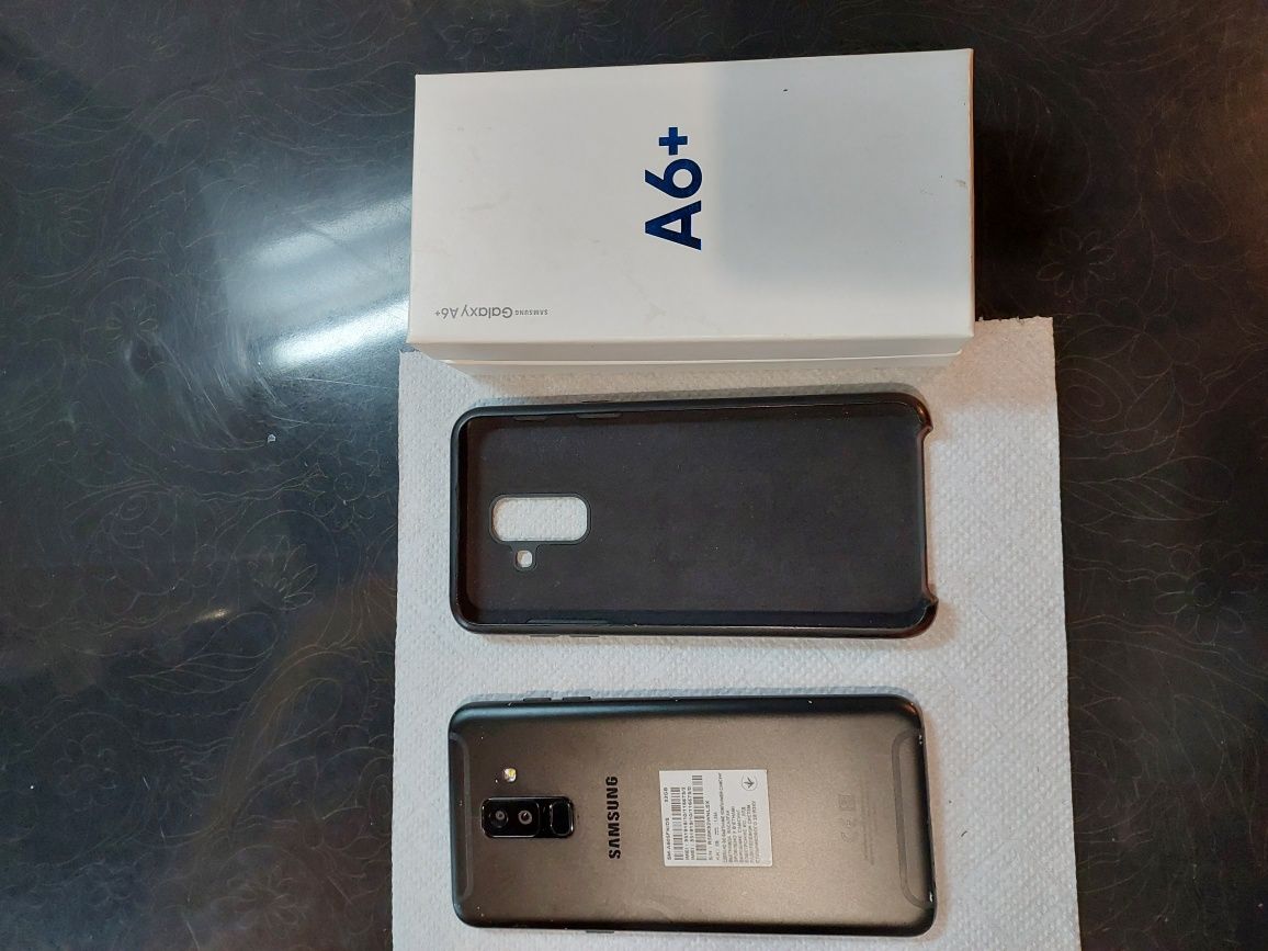 Продам Samsung A6+